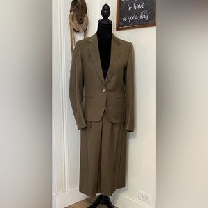 Women’s vintage wool blazer with matching  pleaded skirt